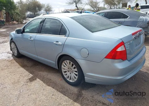 2011 Ford Fusion Hybrid from USA, damaged, VIN 3FADP0L39BR247917